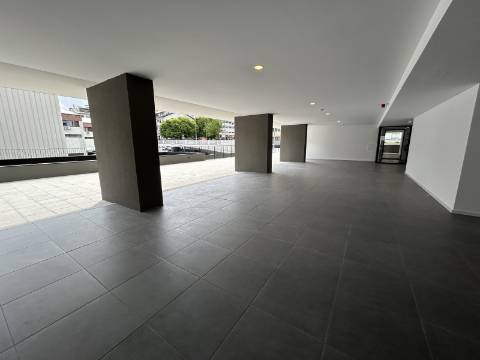 Apartamento T1 Parque dos Sobreiros, Paranhos