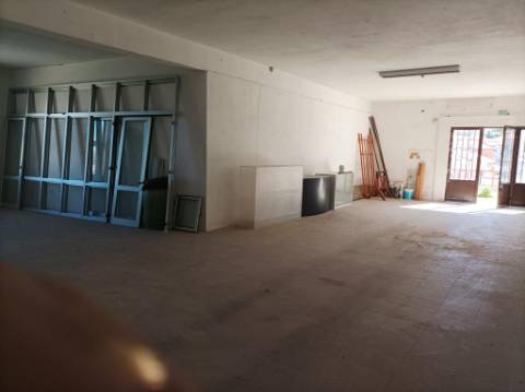 Loja no centro Torre de Moncorvo