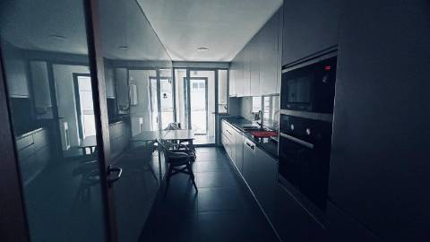 Apartamento T2 de Luxo na Boavista - Conforto, Elegância e Localização Premium