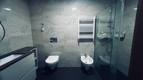 Apartamento T2 de Luxo na Boavista - Conforto, Elegância e Localização Premium