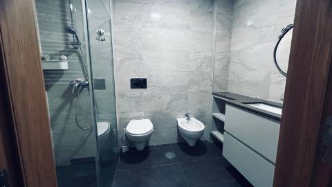 Apartamento T2 de Luxo na Boavista - Conforto, Elegância e Localização Premium