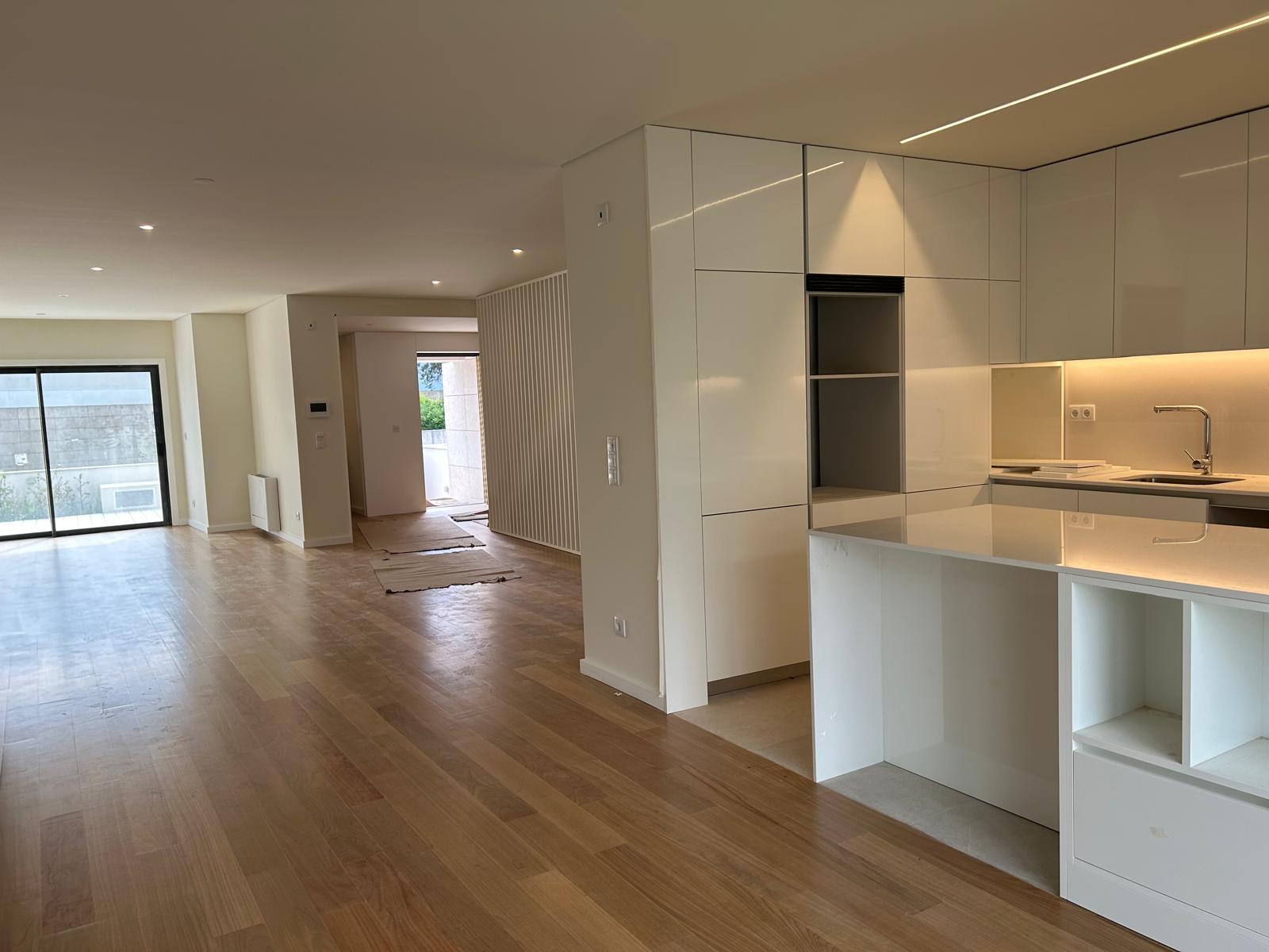 Moradia em Banda T3 na Azemaia Onde a sua nova história começa