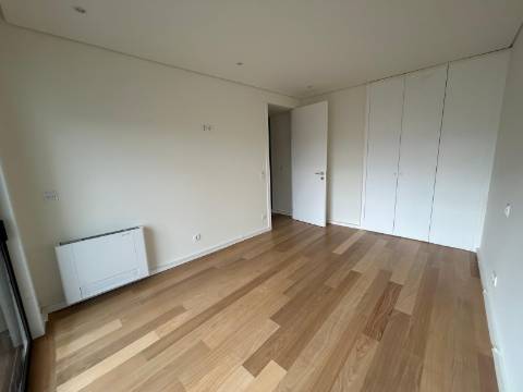 Moradia em Banda T4 na Azemaia, Gueifães Onde a sua nova história começa