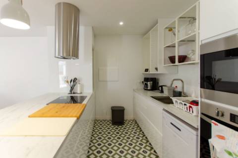 Quinta em Serradas, com terreno de 17.000m²