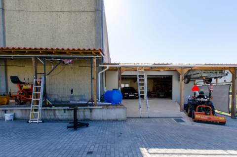 Quinta em Serradas, com terreno de 17.000m²