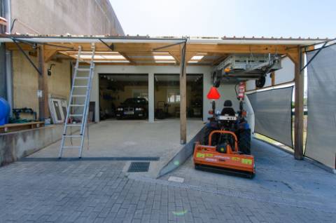 Quinta em Serradas, com terreno de 17.000m²