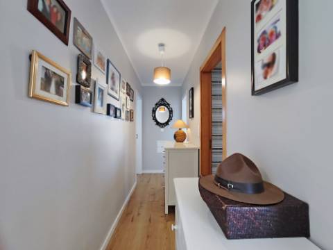 Moradia Contemporânea T4+2 em Oeiras - Barcarena - Leceia