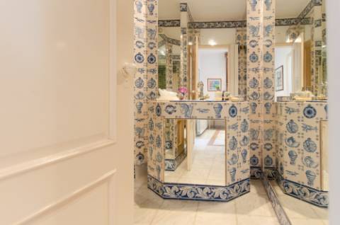 Moradia T5 vista total de Serra e piscina