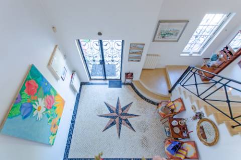 Moradia T5 vista total de Serra e piscina