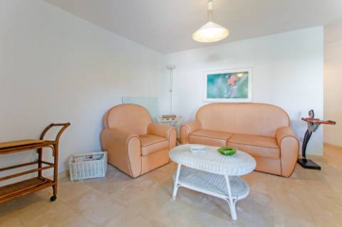 Moradia T5 vista total de Serra e piscina