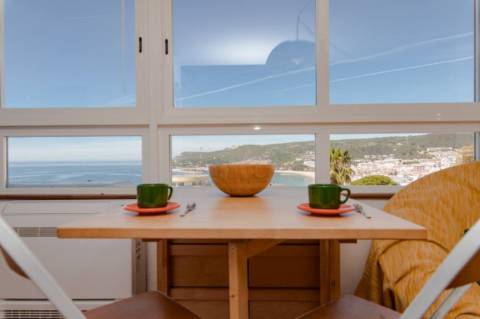 T0 em Sesimbra, junto à praia