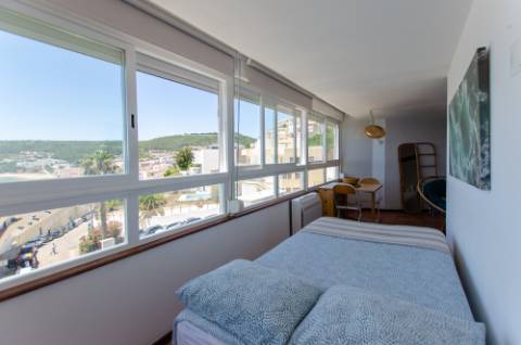 T0 em Sesimbra, junto à praia