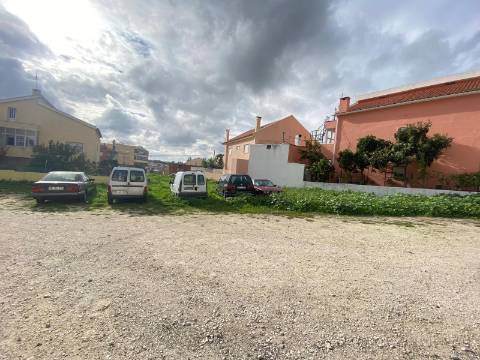 Terreno para construção de Moradia