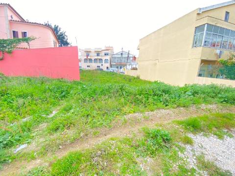 Terreno para construção de Moradia