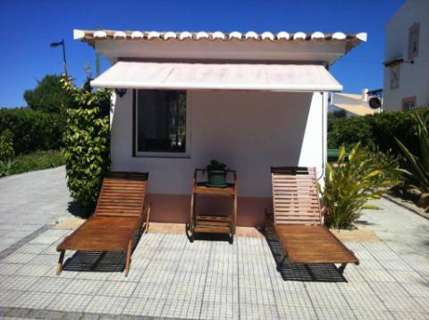 Prédio com 9 frações em Sagres