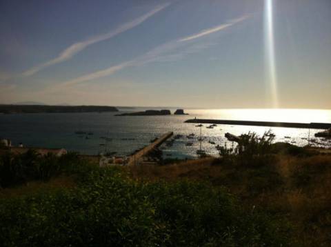 Prédio com 9 frações em Sagres