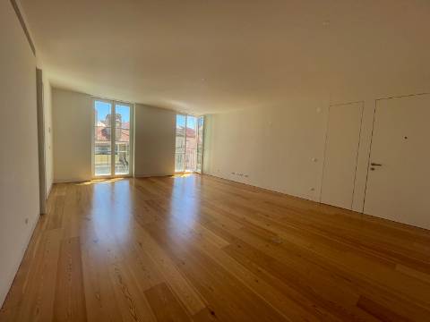 T1 renovado no coração do Chiado