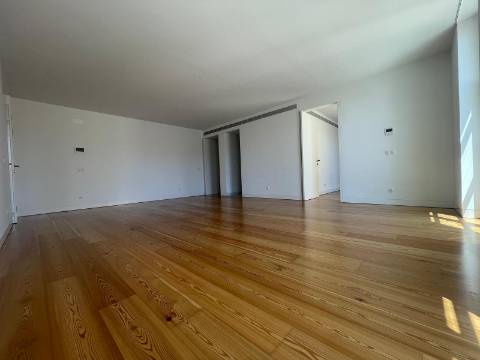 T1 renovado no coração do Chiado