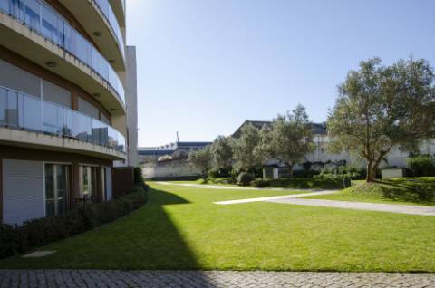 T1 para arrendamento no empreendimento Metro City