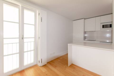 Apartamento T1 Chiado - Completamente Renovado