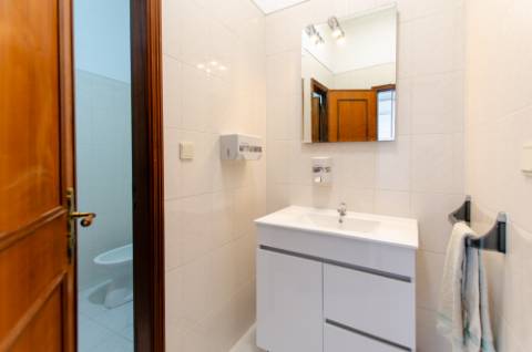 Loja / escritório em Caxias (Oeiras)