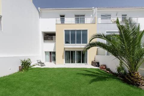 Moradia Contemporânea em Alcabideche