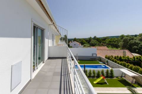 Moradia Contemporânea em Alcabideche