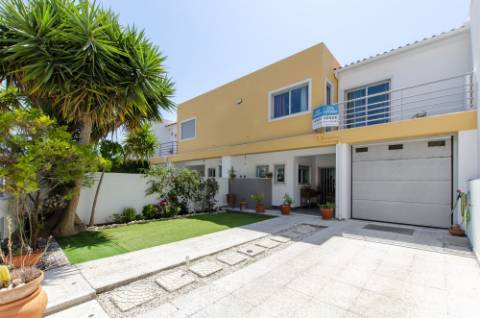 Moradia Contemporânea em Alcabideche