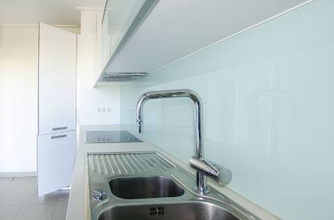 T1 para arrendamento no empreendimento Metro City