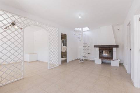 Moradia na Ericeira - Pé na Areia na Praia da Foz do Lizandro