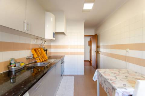 T3 cheio de sol, no Algueirão