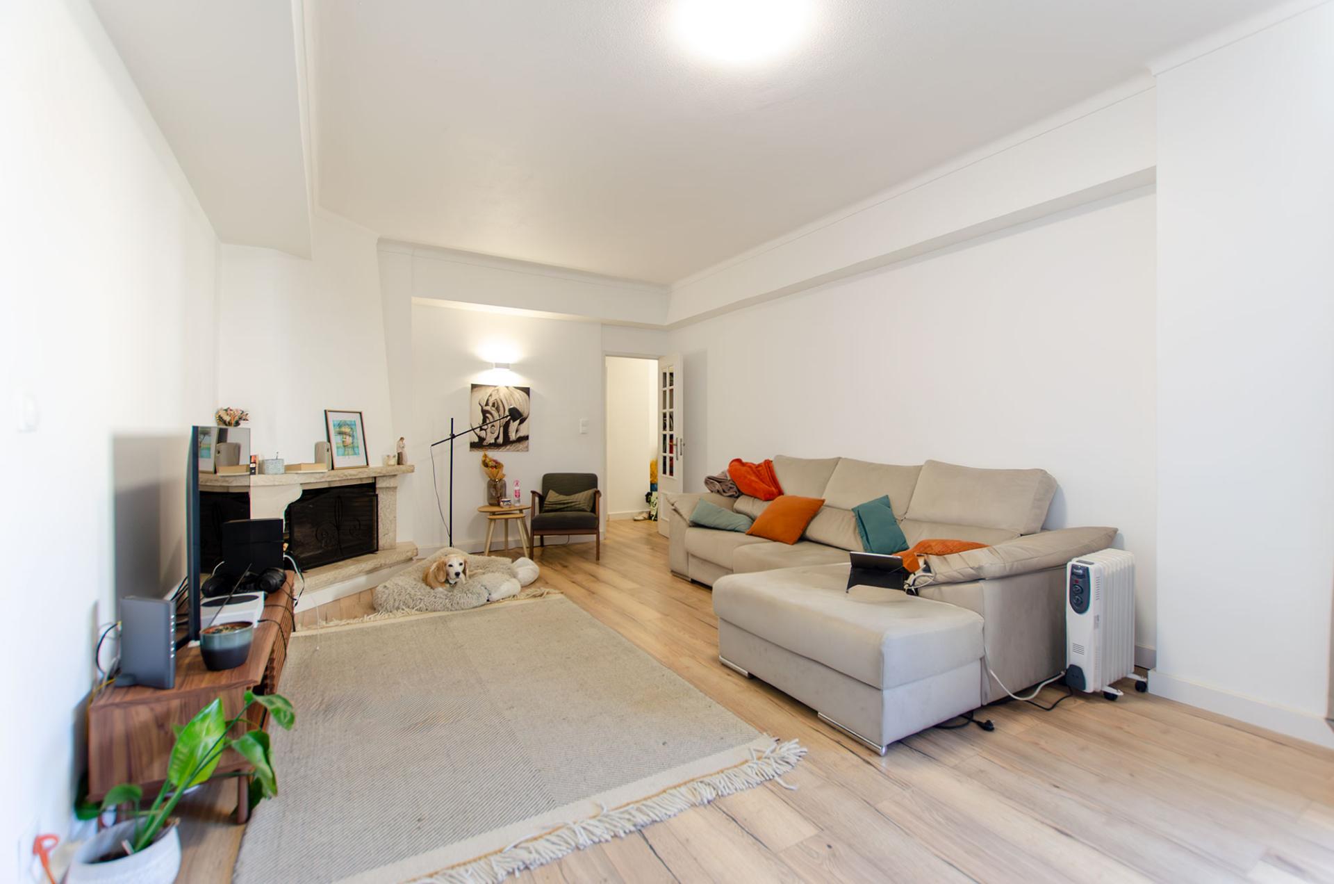 T2 em São Miguel das Encostas, Carcavelos