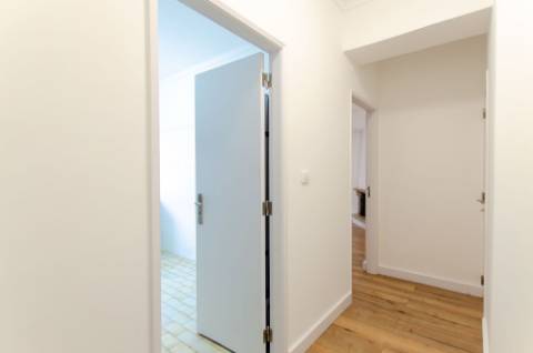 T2 em São Miguel das Encostas, Carcavelos