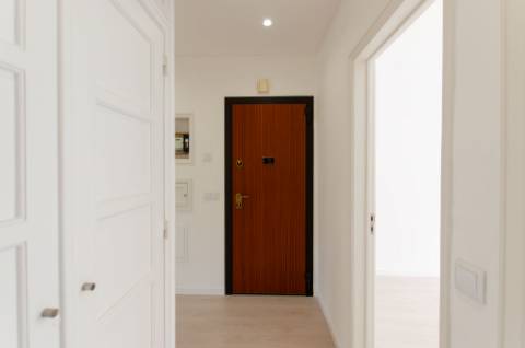 T2 remodelado em Linda-a-Velha