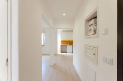 T2 remodelado em Linda-a-Velha