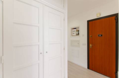 T2 remodelado em Linda-a-Velha