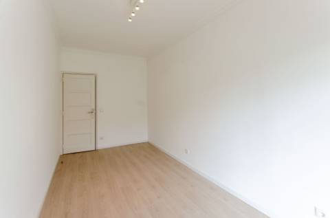 T2 remodelado em Linda-a-Velha