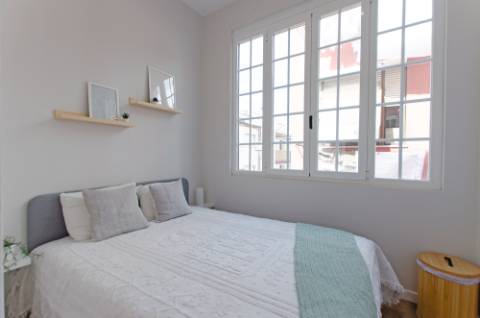 Apartamento T1 no centro da Ajuda