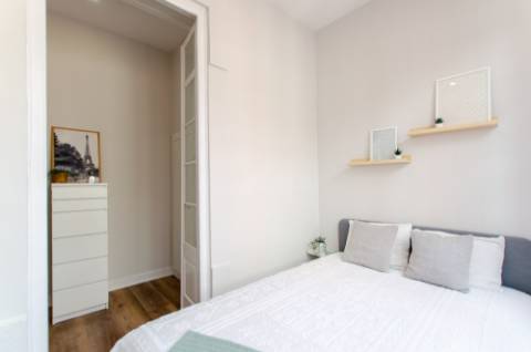 Apartamento T1 no centro da Ajuda