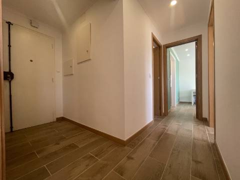 T2+1 Remodelado na Penha de França