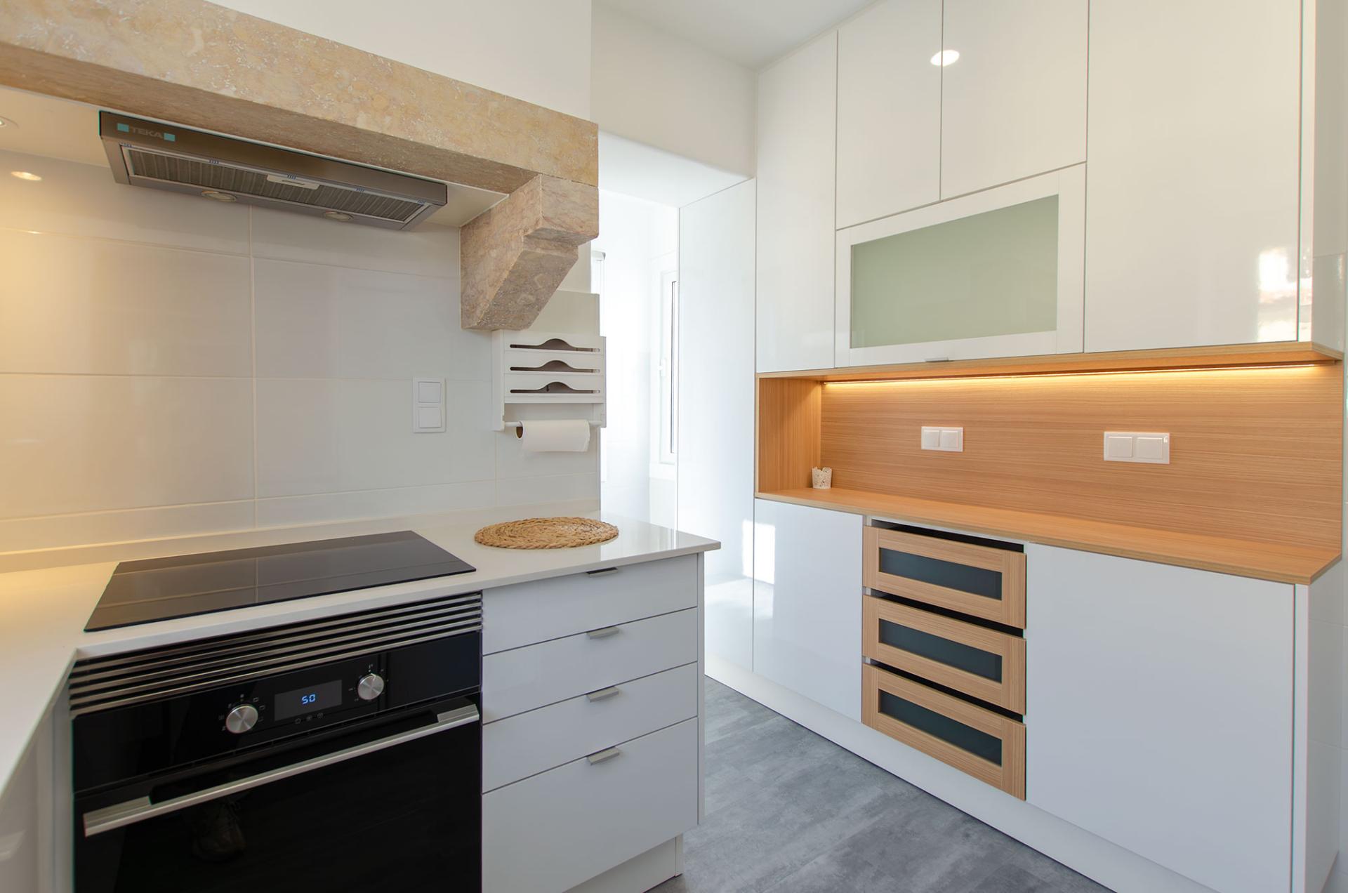 T3 renovado e com logradouro na Portela de Sintra
