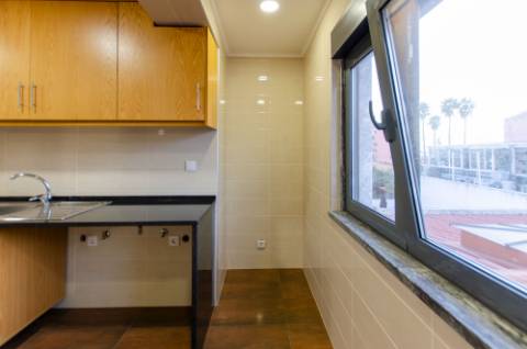 T3 renovado, como novo, próximo da CUF de São Domingos de Rana