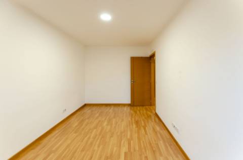 T3 renovado, como novo, próximo da CUF de São Domingos de Rana