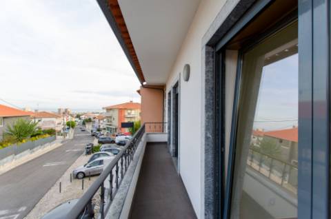 T3 renovado, como novo, próximo da CUF de São Domingos de Rana