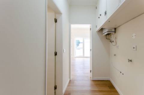 T1 junto ao jardim dos Sete Castelos, em Oeiras