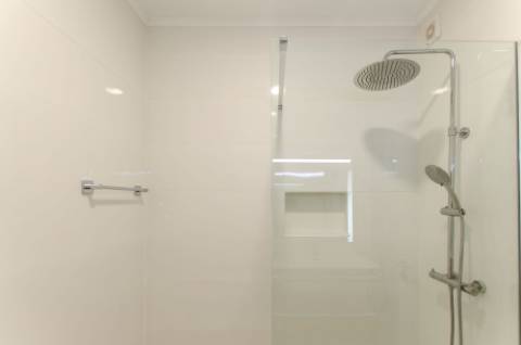 T1 junto ao jardim dos Sete Castelos, em Oeiras