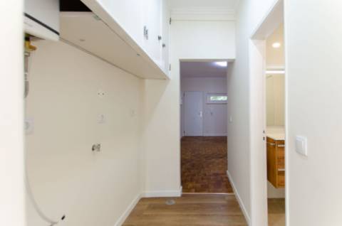 T1 junto ao jardim dos Sete Castelos, em Oeiras