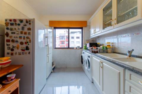 T2 extremamente bem cuidado com vistas desafogadas