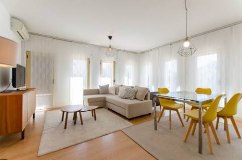 Charmoso T1 em Entrecampos