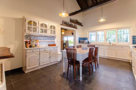 Quinta de 3 Hectares com 3 Moradias a 1h de Lisboa